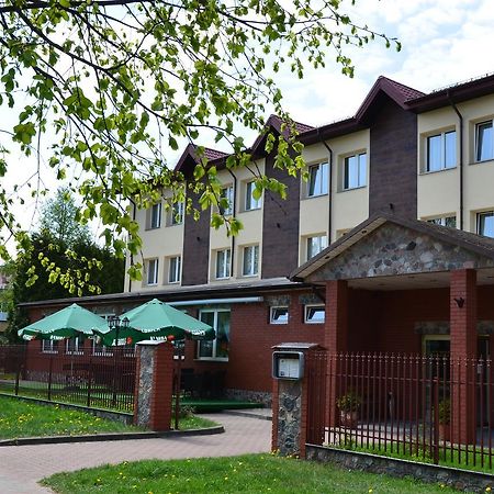 Zajazd Wrota Lasu Hajnówka エクステリア 写真